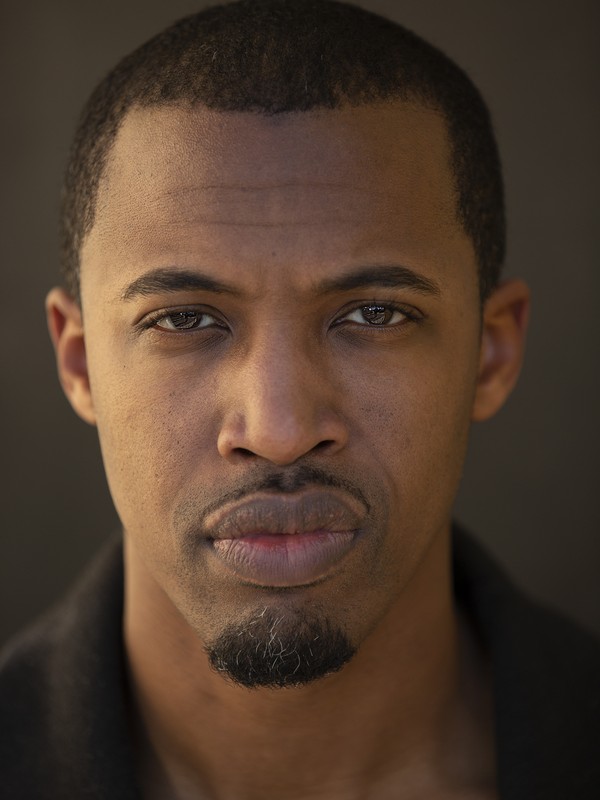Actor headshot Kent