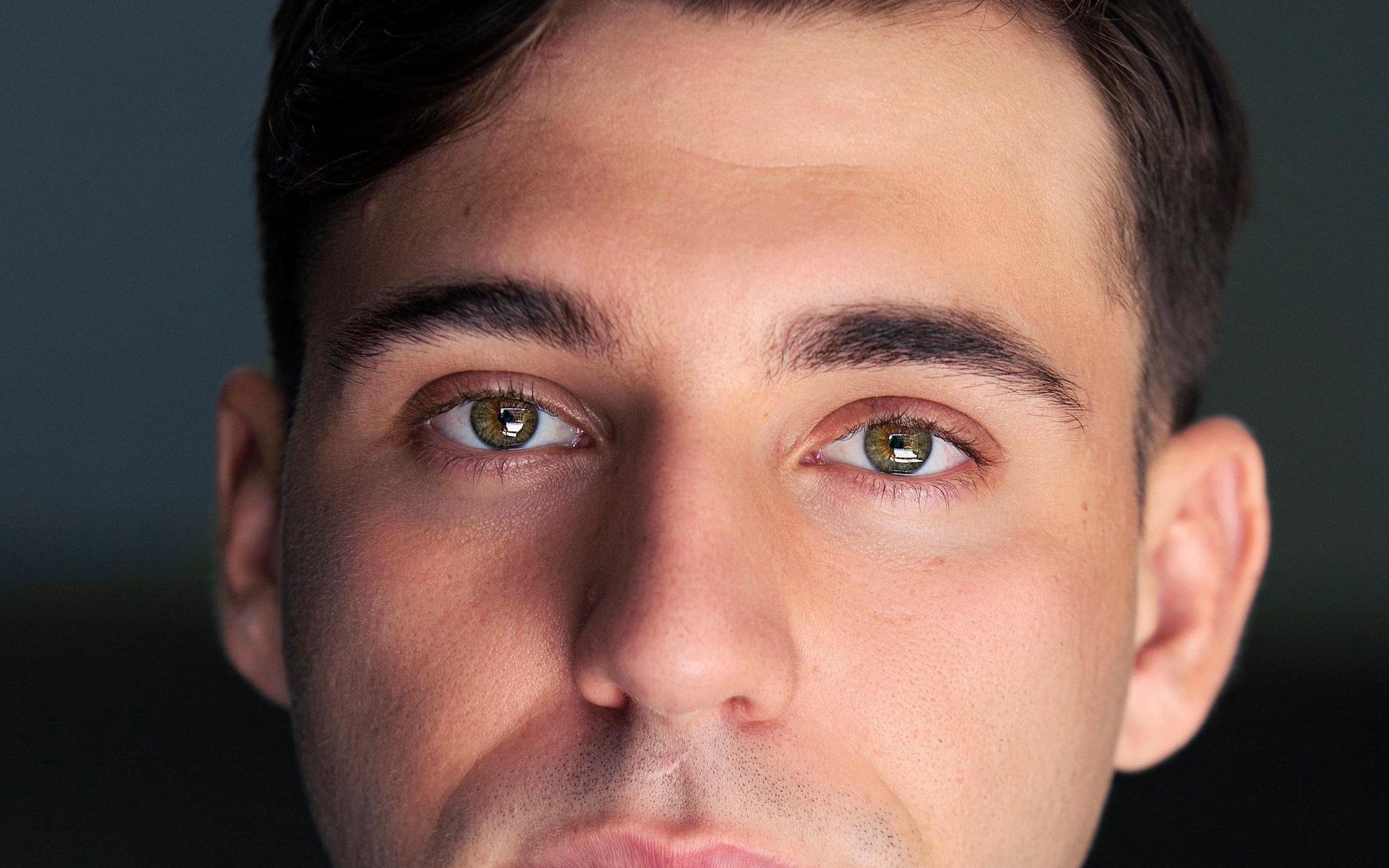 Headshots that <em>mean business</em>.